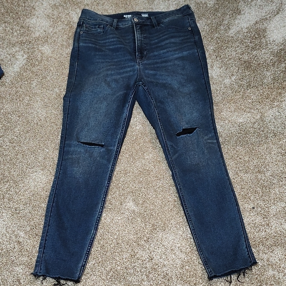 Old Navy 360 Stretch Rockstar Super Skinny Jeans